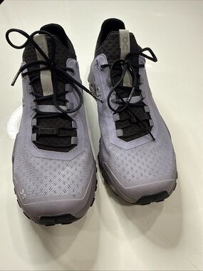 On Running Cloudultra Trail Shoe Lavender/Eclipse Size 10 Womens A050526